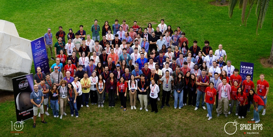 Foto grupal: Space Apps Challenge València 2025 — Por Andrea Aparicio, Fundació de la CV Scito